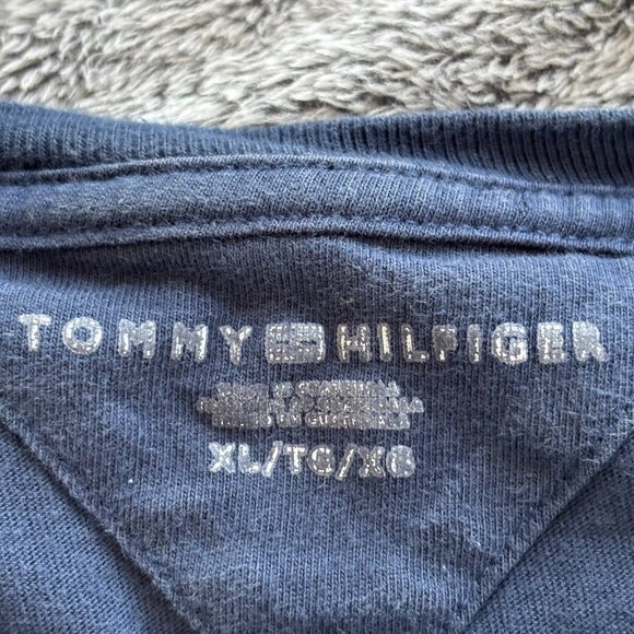 Vtg Tommy Hilfiger Y2K Men Shirt Size XL All Over Print Logo 90s Crew Neck 18929 - Picture 3 of 9